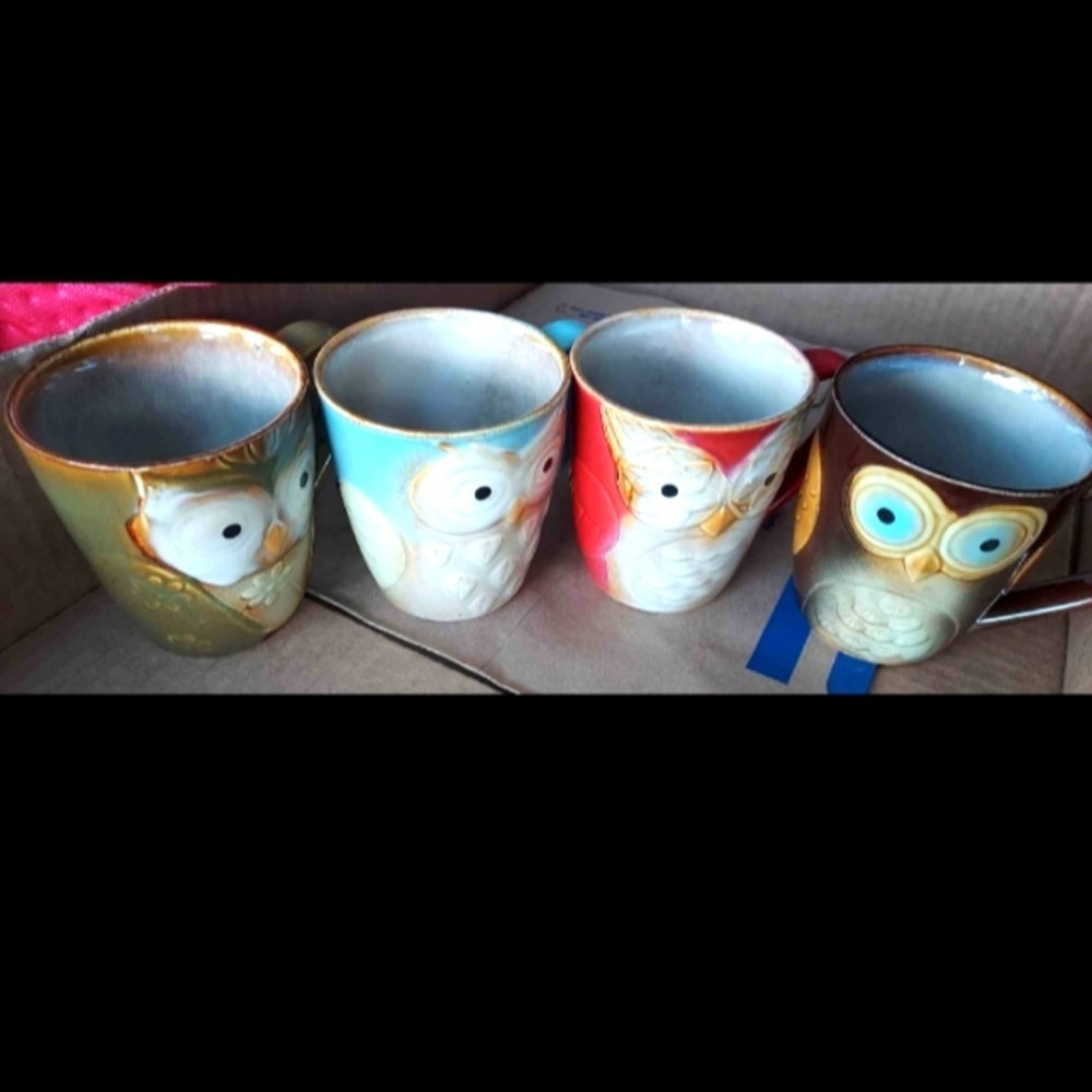 Vintage Gibson Home Ceramic Owl Mug Set in Green Blue Red Brown